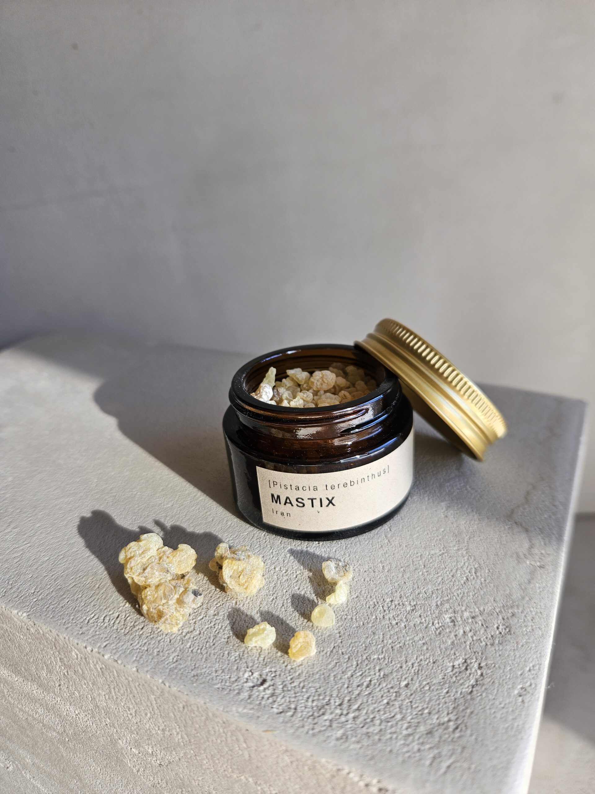 Mastix zitronig-frisch